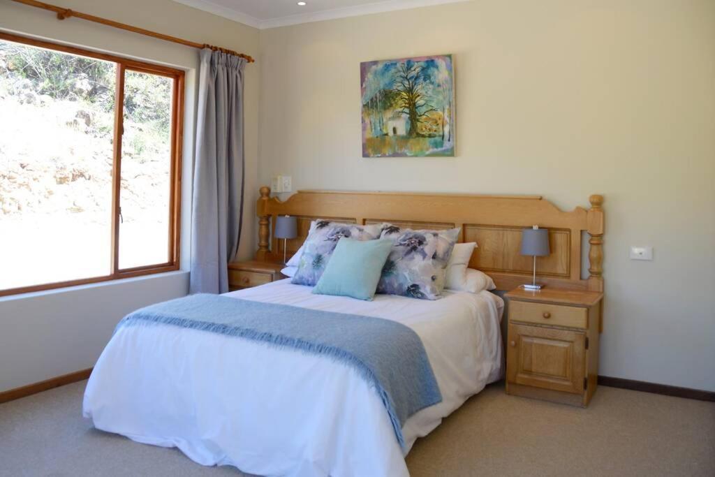 Vrede Fountain House Farm Stay Храфф-Рейнет Экстерьер фото