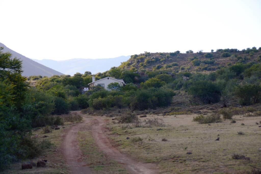 Vrede Fountain House Farm Stay Храфф-Рейнет Экстерьер фото
